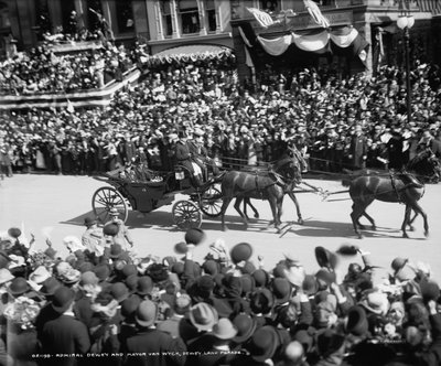 El almirante Dewey y el alcalde Van Wyck, desfile terrestre de Dewey, 30 de septiembre de 1899 de Detroit Publishing Co.